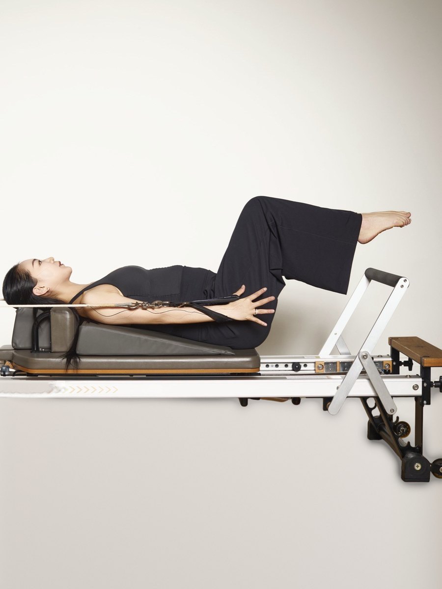 Private reformer session